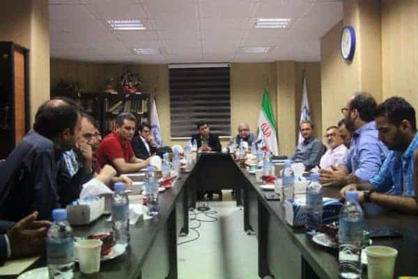 آسیب شناسی زیرساخت های اجتماعی فوتبال گیلان 4 - از گیلان فروشی تا دردهای ناتمام فوتبال + فیلم - با مردم